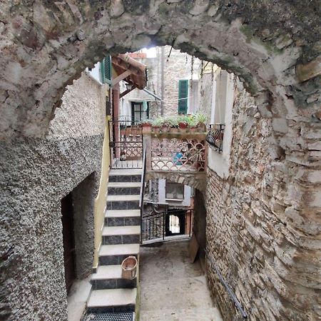Apartament Casa Del Gufo Perinaldo Zewnętrze zdjęcie